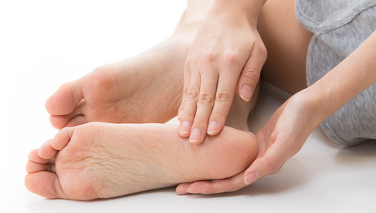 巻き爪 角質 たこ 魚の目 外反母趾 浮き指 巻き爪はカサハラ式フットケア整体 フットケアショップ亀有 葛飾区